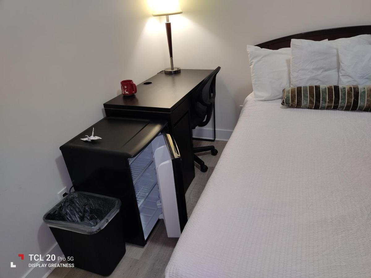 Sweet House B&B Saanich ภายนอก รูปภาพ